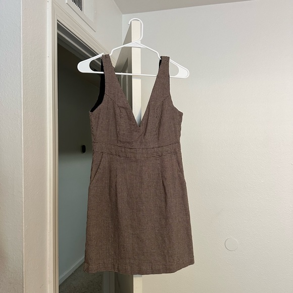 Lulu’s Here With You Brown Houndstooth Plaid V-Neck Mini Dress - Picture 2 of 4